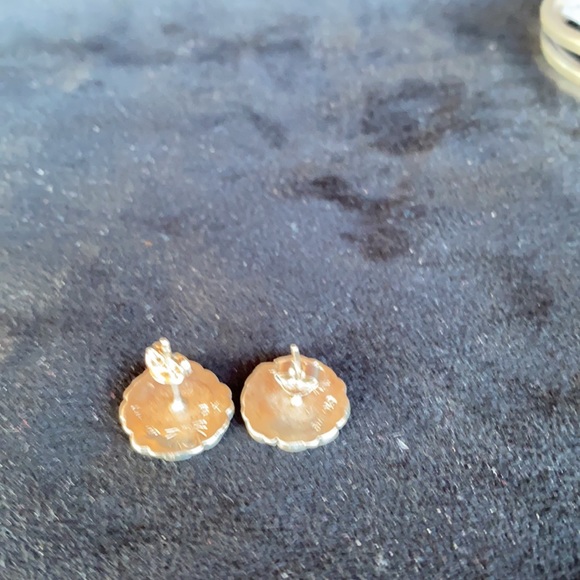 Hopi sterling silver Sun God post earrings - Picture 3 of 3